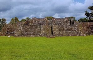 La vida cotidiana de los aztecas: mercados, educación y rituales diarios