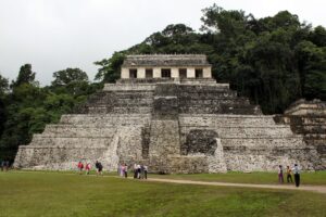 Palenque: la ciudad maya de Pakal y los templos más elegantes de Mesoamérica