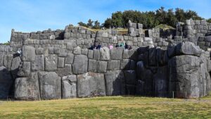Sacsayhuamán: la fortaleza inca de piedras imposibles sobre Cusco